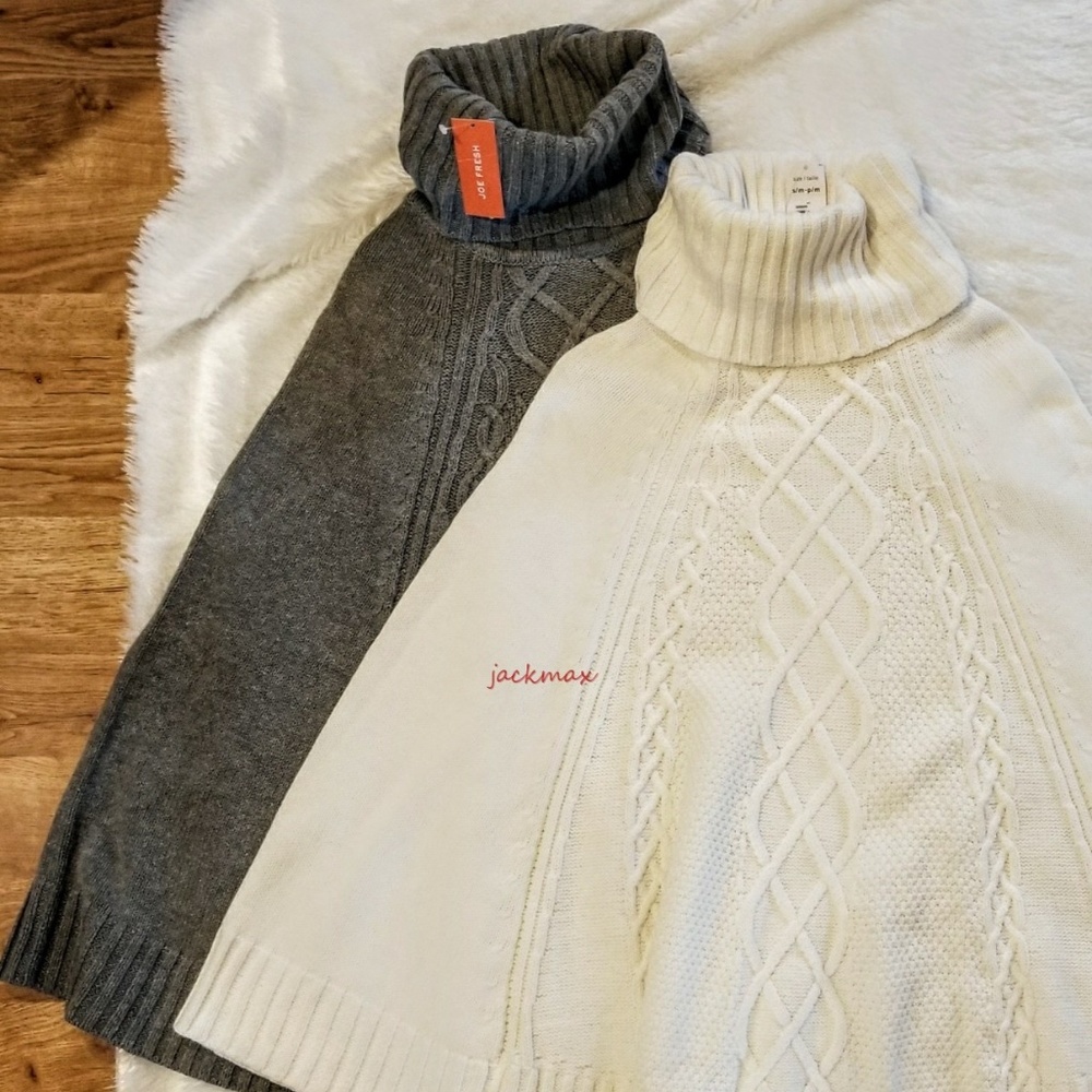 Chunky PONCHO Off-White Sm Med Large Knit NWT